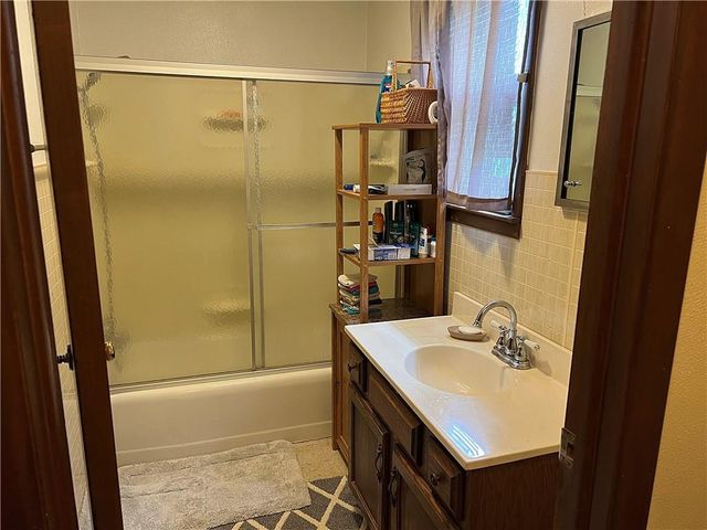 510 NW 100th Street, Spickard, MO 64679