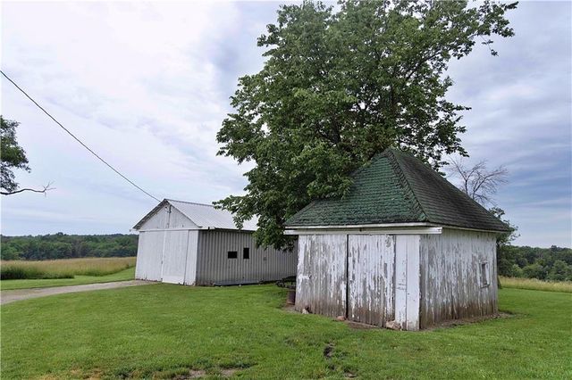 510 NW 100th Street, Spickard, MO 64679