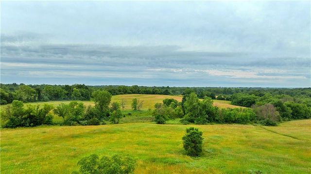 510 NW 100th Street, Spickard, MO 64679