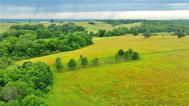 510 NW 100th Street, Spickard, MO 64679