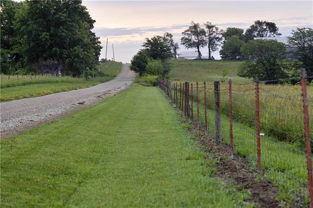 510 NW 100th Street, Spickard, MO 64679