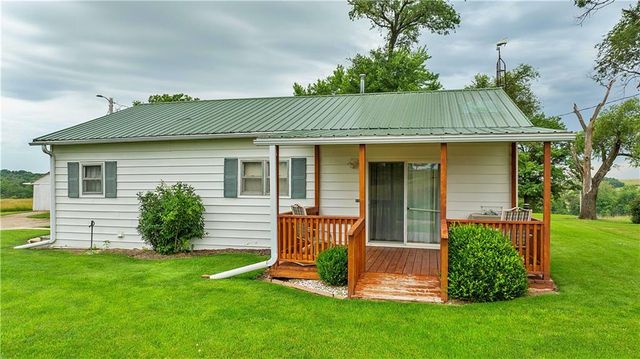 510 NW 100th Street, Spickard, MO 64679