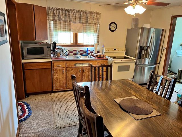 510 NW 100th Street, Spickard, MO 64679