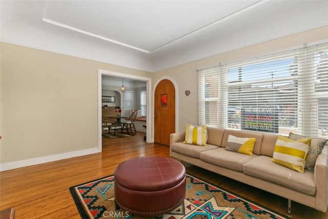 728 Belmont Avenue, Long Beach, CA 90804