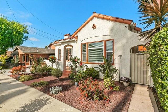 728 Belmont Avenue, Long Beach, CA 90804