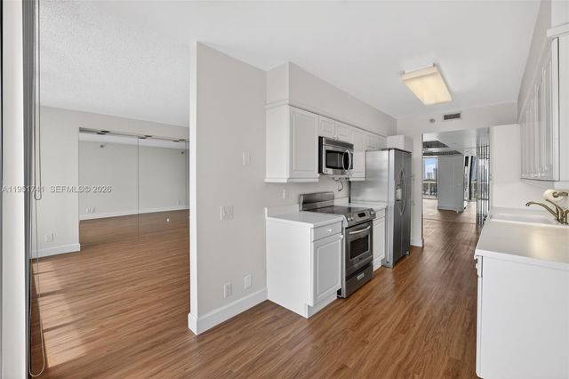 3640 Yacht Club Drive 708, Aventura, FL 33180