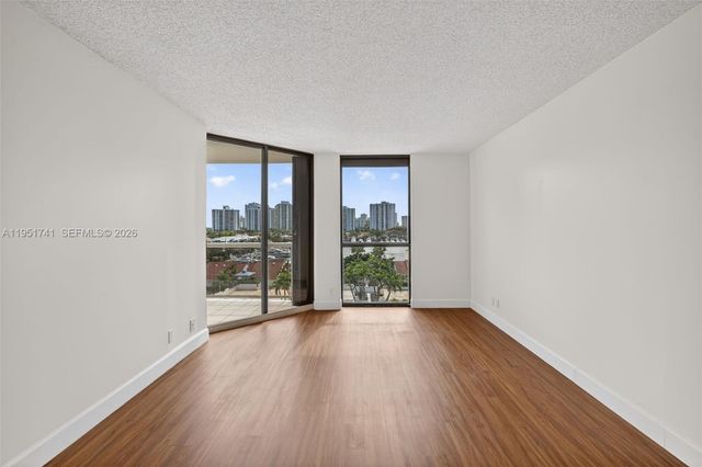 3640 Yacht Club Drive 708, Aventura, FL 33180