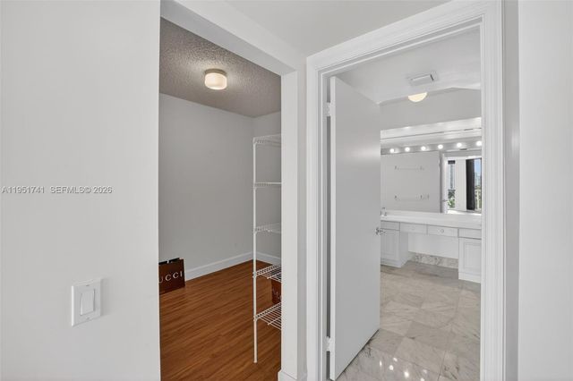 3640 Yacht Club Drive 708, Aventura, FL 33180