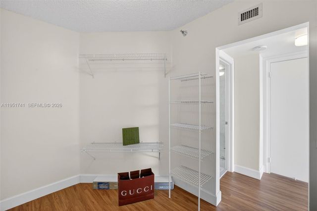 3640 Yacht Club Drive 708, Aventura, FL 33180