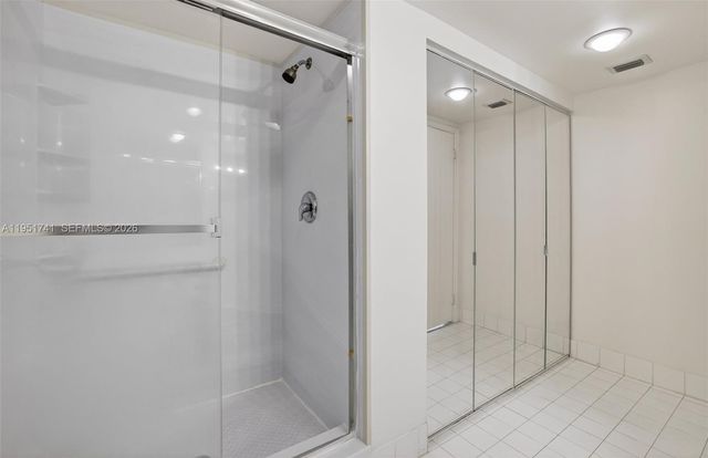3640 Yacht Club Drive 708, Aventura, FL 33180