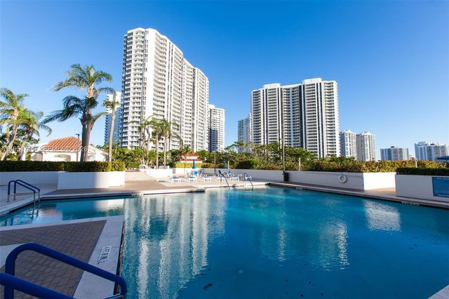3640 Yacht Club Drive 708, Aventura, FL 33180