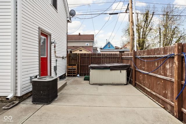 810 Grove Avenue, Indianapolis, IN 46203