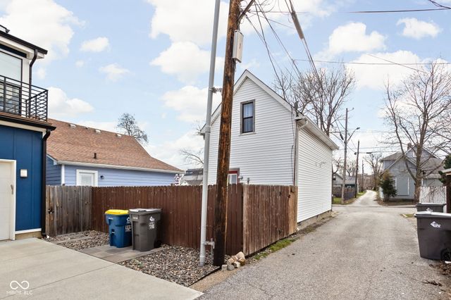 810 Grove Avenue, Indianapolis, IN 46203