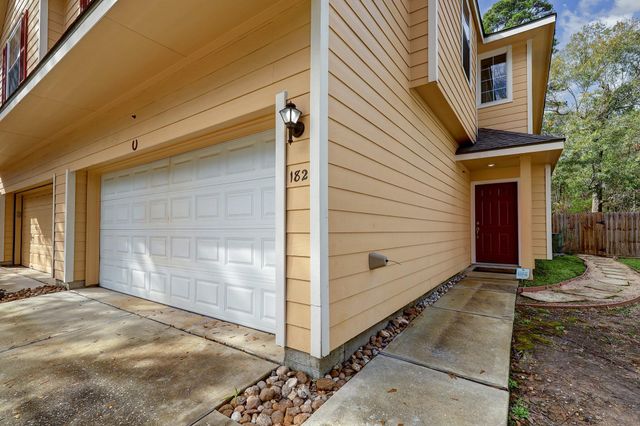 182 W Stedhill Loop, The Woodlands, TX 77384