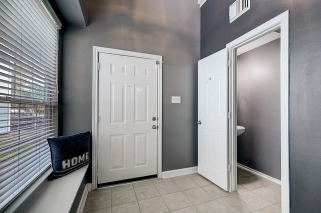 182 W Stedhill Loop, The Woodlands, TX 77384