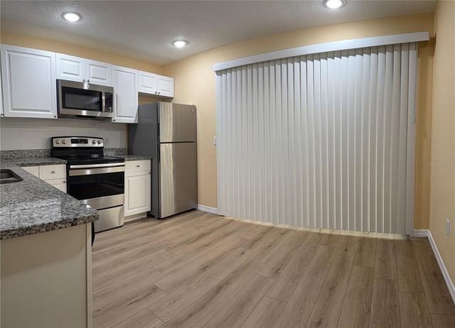 1002 OROPESA AVENUE, Orlando, FL 32807