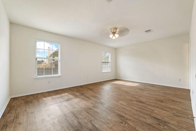 19701 San Chisolm DR, Round Rock, TX 78664