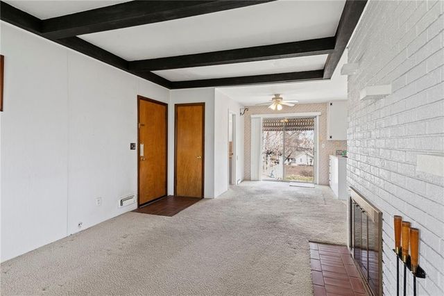 3933 NE Indianola Drive, Kansas City, MO 64116