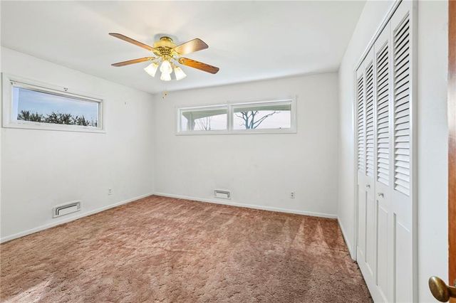 3933 NE Indianola Drive, Kansas City, MO 64116