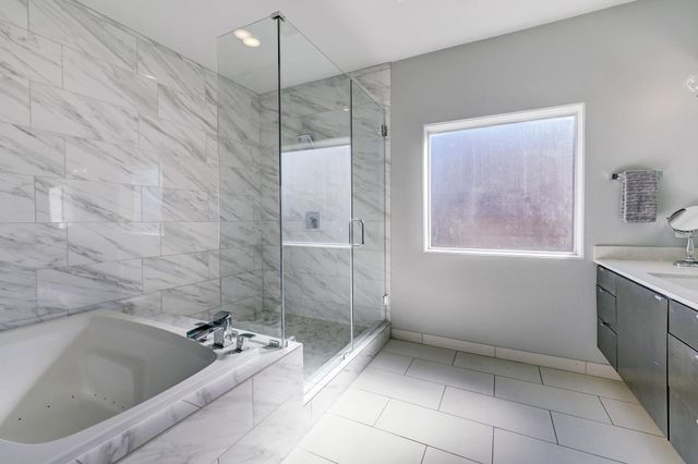 1401 Fairview Avenue A, Houston, TX 77006