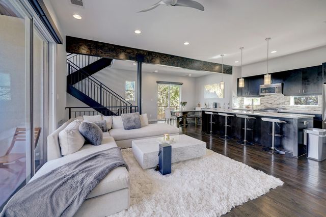 1401 Fairview Avenue A, Houston, TX 77006