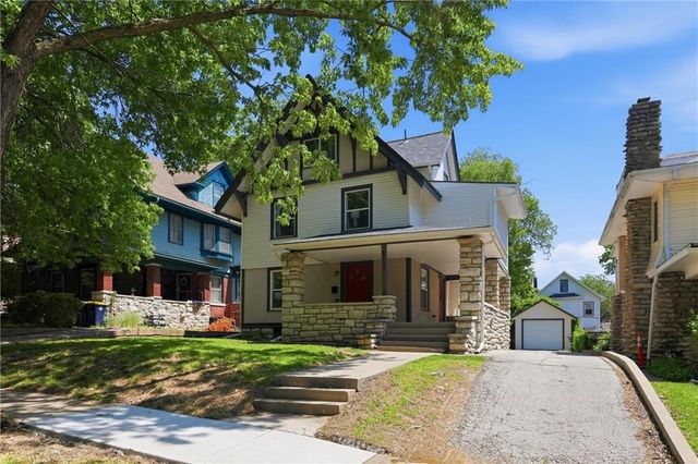 4333 Harrison Street, Kansas City, MO 64110