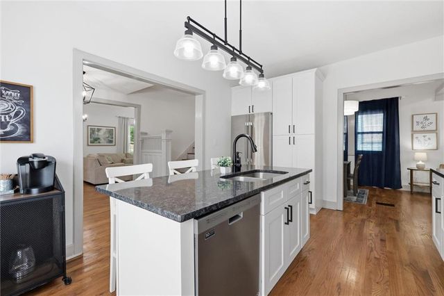 4333 Harrison Street, Kansas City, MO 64110