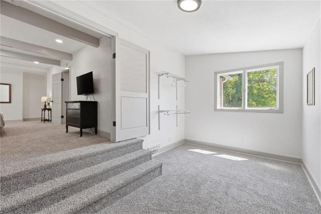 4333 Harrison Street, Kansas City, MO 64110
