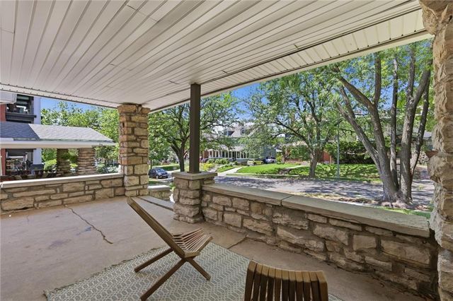 4333 Harrison Street, Kansas City, MO 64110