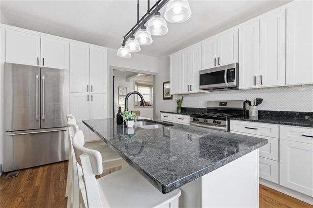 4333 Harrison Street, Kansas City, MO 64110