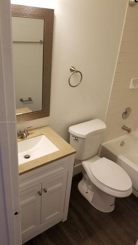 7730 W 34th Lane 14202, Hialeah, FL 33018