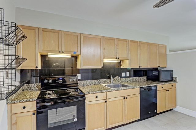 2545 Venice Drive, Palm Beach Gardens, FL 33410