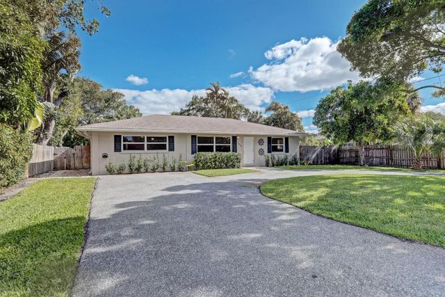 2545 Venice Drive, Palm Beach Gardens, FL 33410