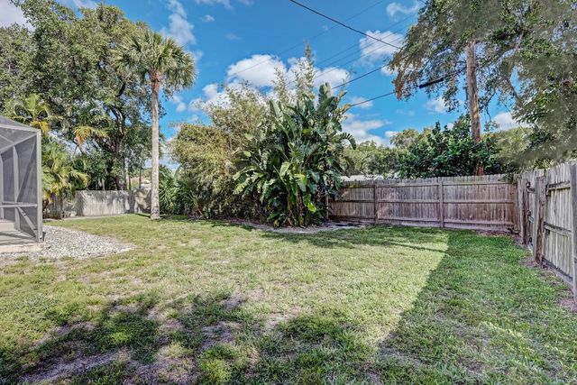2545 Venice Drive, Palm Beach Gardens, FL 33410