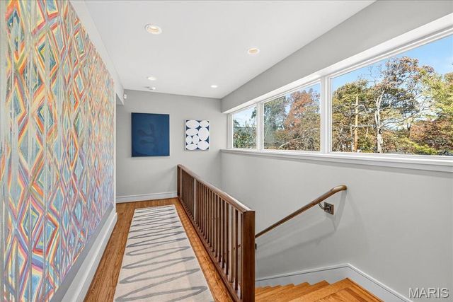 12 E Brentmoor Park, Clayton, MO 63105