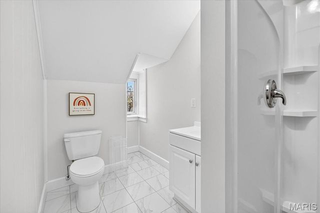 12 E Brentmoor Park, Clayton, MO 63105