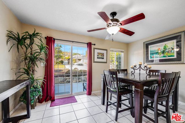 537 Stanford Road, Burbank, CA 91504