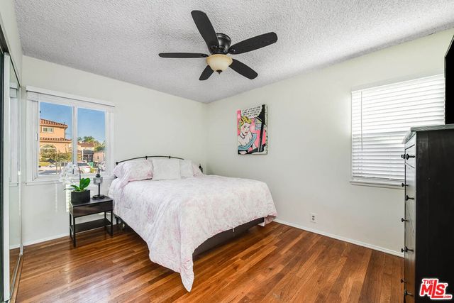 537 Stanford Road, Burbank, CA 91504