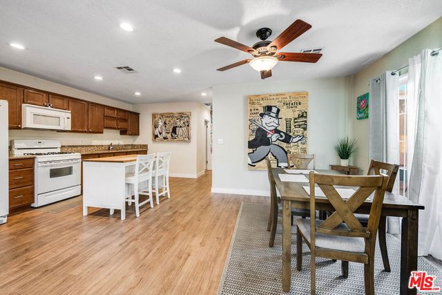 537 Stanford Road, Burbank, CA 91504