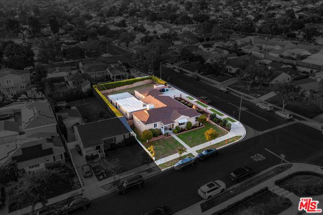 537 Stanford Road, Burbank, CA 91504