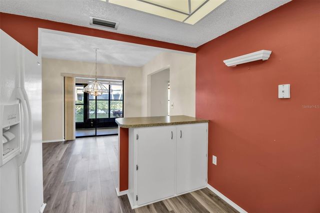 1728 LAKESIDE DRIVE 1720-B, Venice, FL 34293