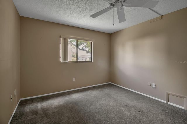 1728 LAKESIDE DRIVE 1720-B, Venice, FL 34293