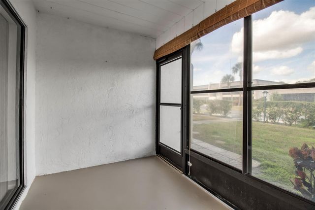 1728 LAKESIDE DRIVE 1720-B, Venice, FL 34293