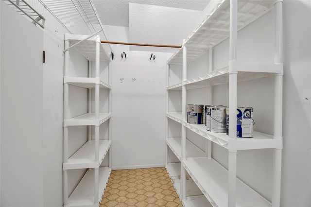 1728 LAKESIDE DRIVE 1720-B, Venice, FL 34293