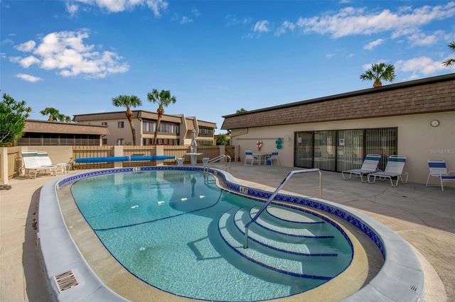 1728 LAKESIDE DRIVE 1720-B, Venice, FL 34293