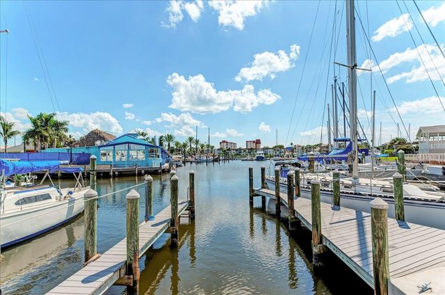 1728 LAKESIDE DRIVE 1720-B, Venice, FL 34293