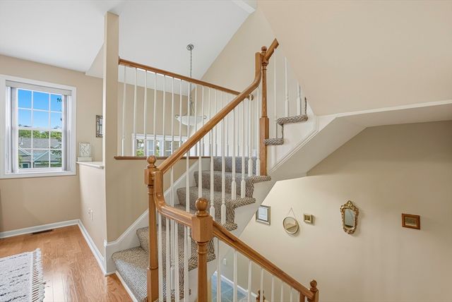 9 Robert Cir 9, Grafton, MA 01536