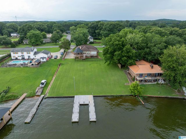 126 AMITOLA DRIVE, Cropwell, AL 35054
