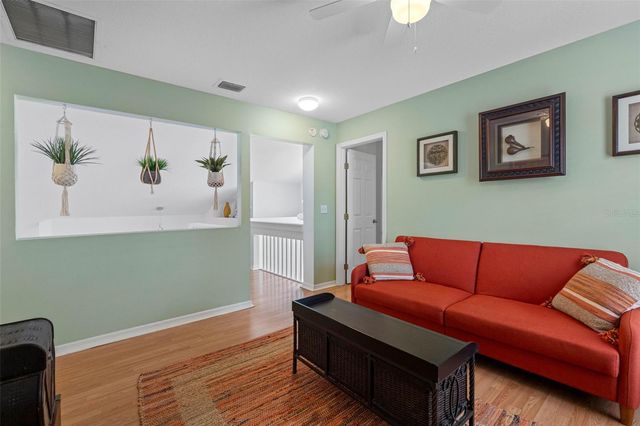 17648 NATHANS DRIVE, Tampa, FL 33647