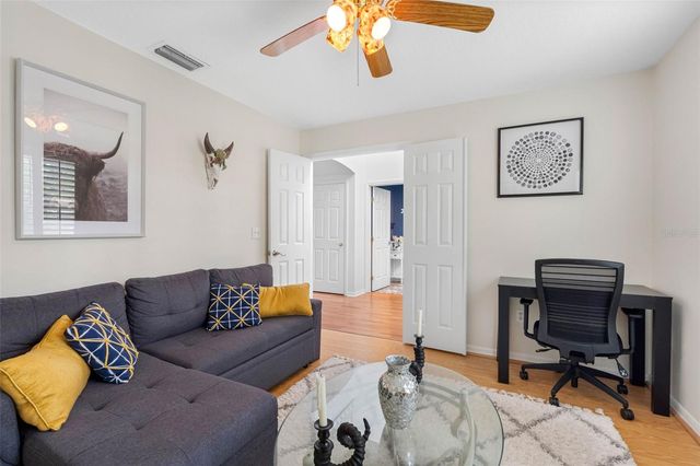 17648 NATHANS DRIVE, Tampa, FL 33647